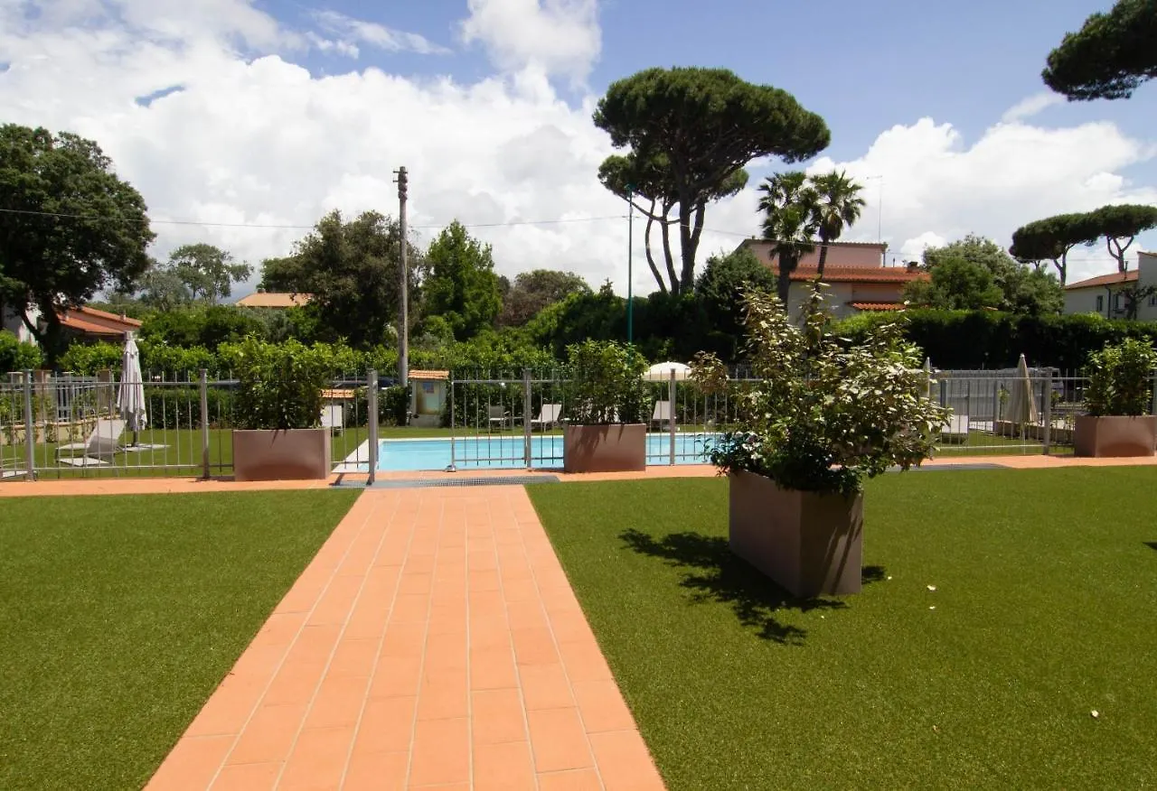 Apartment San Francesco Holiday 7 Tirrenia Italy